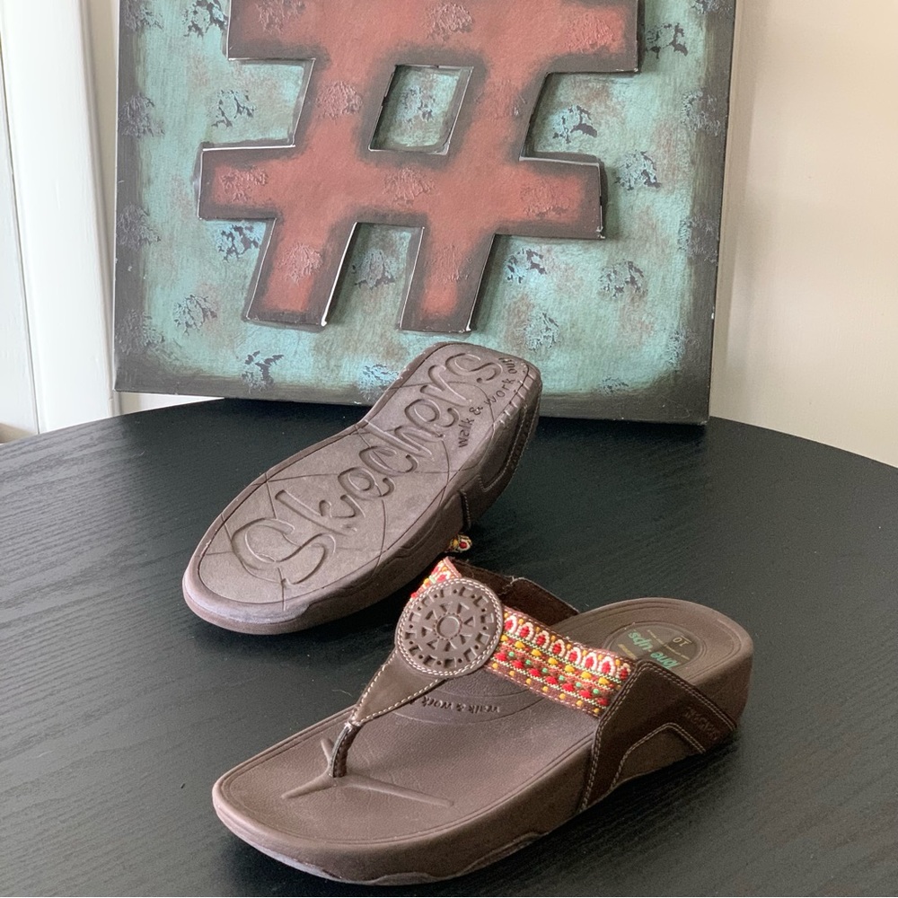 Womens 10 SKECHERS TONE-UPS CALI MEOW Brown Hippy Embroidered Walking Sandals EC